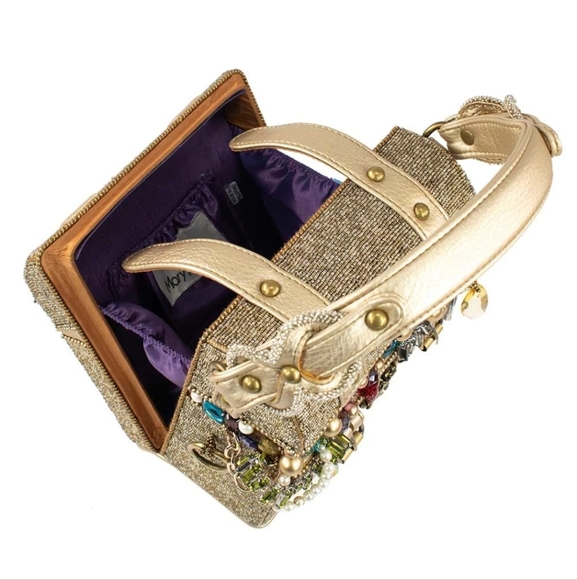 Mary frances secret treasure chest bag - Picture 7 of 17